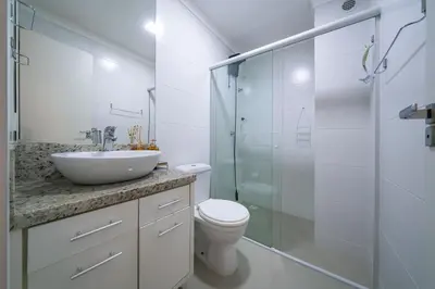 Uma casa de banho em Apartamento 3 quartos