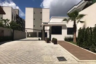 O edifício onde o apartamento está situado