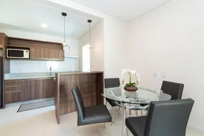 A cozinha ou kitchenette de Aluguel Apartamento 2 quartos s 1 suíte Bombas SC