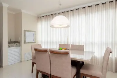 A planta de Aluguel Apartamento 2 quartos s 1 suíte Bombas SC