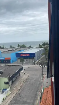 Uma vista do mar geral ou uma vista do mar a partir do apartamento