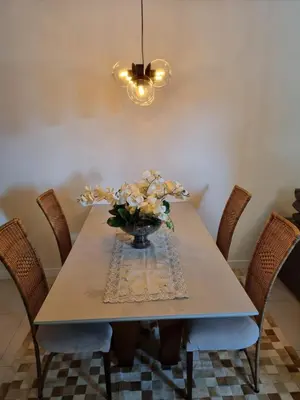 A planta de Apartamento Meia Praia excelente