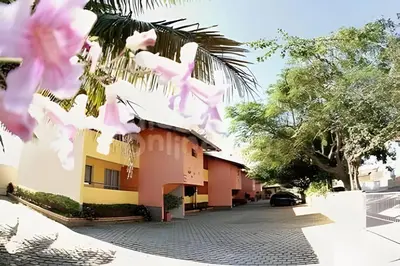 A vizinhança circundante ou próxima do apartamento