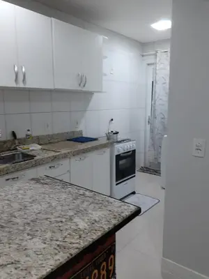 A cozinha ou kitchenette de Bombinhas - apto praia de Bombas