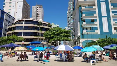 Os clientes hospedados em Apto em prédio frente ao mar, Meia Praia Itapema, linda vista, 3 dormitórios