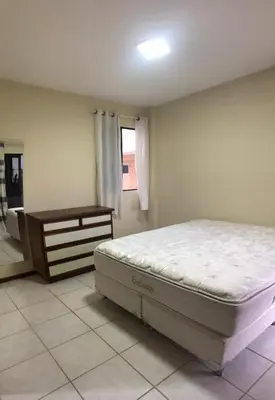 Uma cama ou camas num quarto em Residencial Beija Flor, 3 quartos - Mariscal