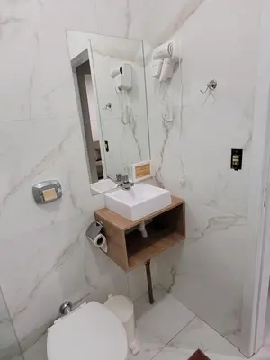 Uma casa de banho em Novo Lar Itapema-2