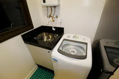 A cozinha ou kitchenette de 1087 Apto na praia de Bombinhas