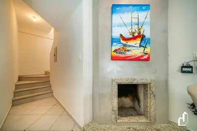 A planta de Casa com 05 dormitórios ideal as férias na praia