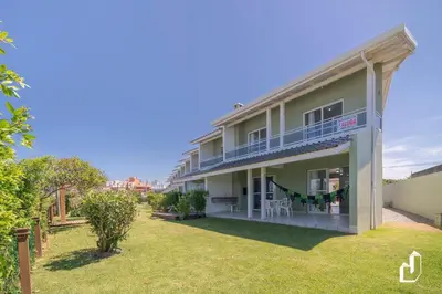 O edifício onde a casa de férias está situado