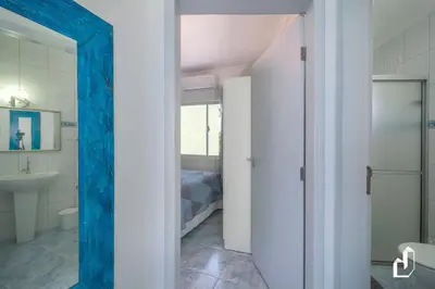 Uma casa de banho em Frente ao mar com 03 dormitórios
