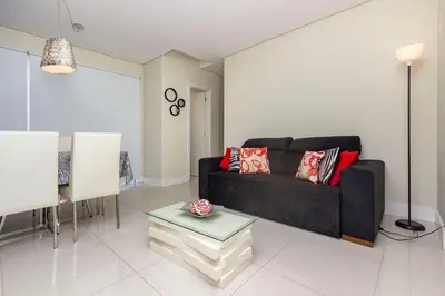 A planta de Riomaggiore 302 - Lindo apartamento 200m da Praia de Bombas - Excelente Custo Benefício.