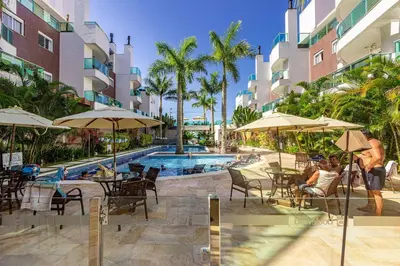 A planta de Boulevard 204A - Excelente apartamento em condomínio de luxo no centro de Bombinhas - Piscina - Jacuzzi - Academia - Portaria 24h.