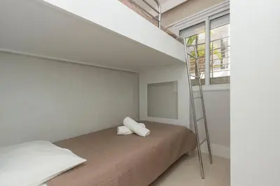 A planta de Varandas do Atlântico 02-A – Apartamento de Alto Padrão em Condomínio Pé na Areia em Bombas.