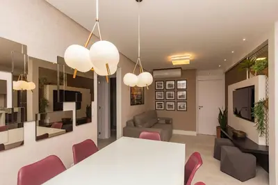 A planta de Porto Madero 202 – Apartamento Moderno em Condomínio com Piscina e Academia no Rooftop no Centro de Bombinhas.