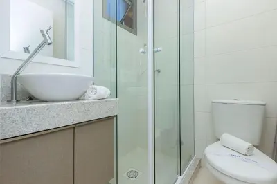 A planta de Punta Blu 102-3 – Apartamento de alto padrão em Condomínio Exclusivo, Quadra poliesportiva - Piscina - Portaria 24h.