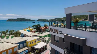 A planta de Aion Suites 205 – Lindo apartamento com Vista para o Mar, a 60m da Praia de Bombinhas, com Piscina e Academia no Rooftop.