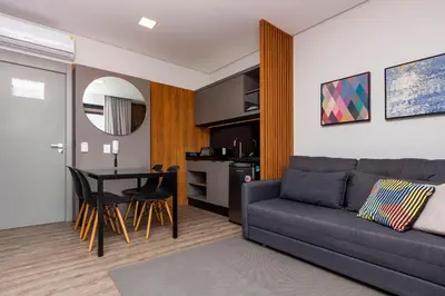 A planta de Aion Suites 205 – Lindo apartamento com Vista para o Mar, a 60m da Praia de Bombinhas, com Piscina e Academia no Rooftop.