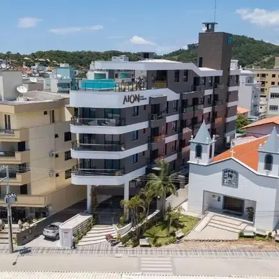 Aion Suites 205 – Lindo apartamento com Vista para o Mar