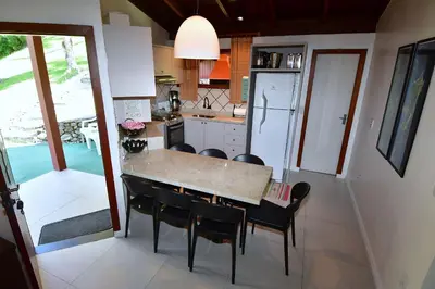 A cozinha ou kitchenette de BANGALÔ CASA GRANDE - EXCLUSIVIDADE, CONFORTO E PRIVACIDADE.