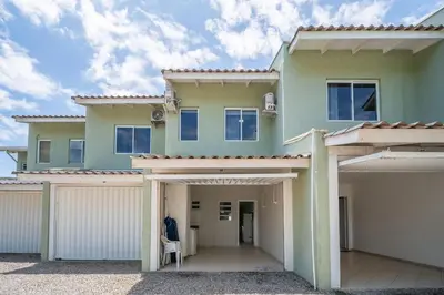 O edifício onde o apartamento está situado