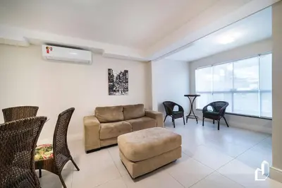 Uma área de estar em Kremer Residence - Apartamento 303