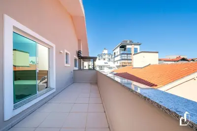 Uma varanda ou terraço em Aqui tudo contribui para felicidade e o bem-estar