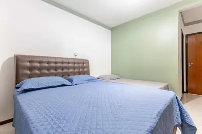 A planta de Apartamento a Poucos Passos da Praia da Conceição