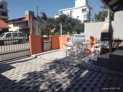 Uma varanda ou terraço em Apartamento estilo chalé - Enxaimel