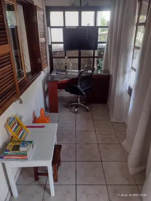 Uma televisão e/ou sistema de entretenimento em Apartamento estilo chalé - Enxaimel