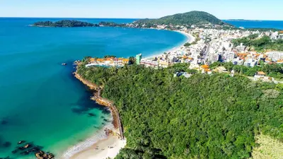 A planta de Lindo Estúdio- GAROUPA Aconchegante apto Bombinhas