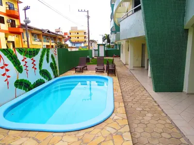 A piscina em ou perto de Apartamento Encantador, com piscina no Condomínio