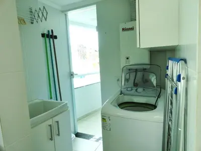 A planta de Apartamento Encantador, com piscina no Condomínio