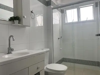 A planta de Residencial Larissa - Apartamento aconchegante na Praia de Palmas, a apenas 500 metros da praia.