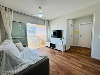A planta de Residencial Larissa - Apartamento aconchegante na Praia de Palmas, a apenas 500 metros da praia.