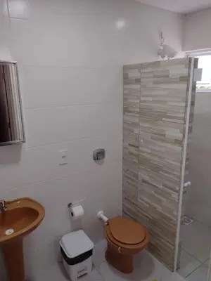 Uma casa de banho em APARTAMENTO Bombinhas