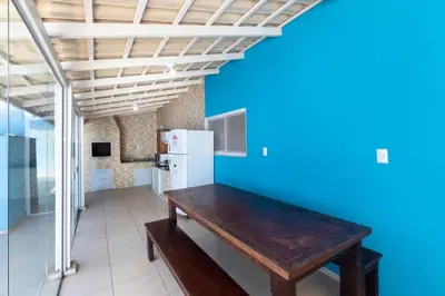 A planta de CASA COM PISCINA EM MORRINHOS - RUA HORTÊNCIA