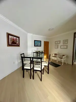 A planta de Apartamento quadra mar