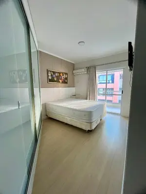 A planta de Apartamento quadra mar