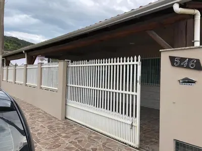 O edifício onde a casa de férias está situado