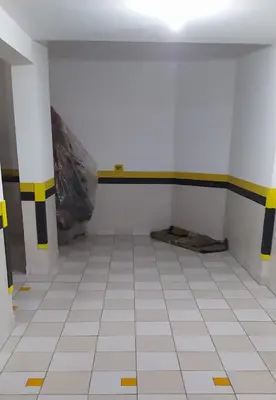 A planta de Lindo Apartamento com 5 suítes perto do mar! No melhor lugar de Meia Praia
