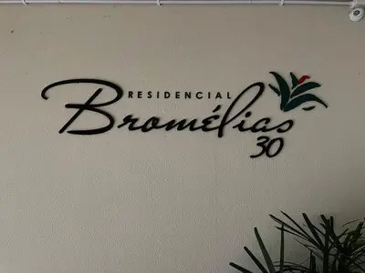 Um certificado, prémio, placa ou documento mostrado em Apto Bromélias - Meia Praia
