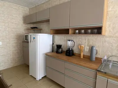A cozinha ou kitchenette de Casa entre dois mares - Casa Laranja