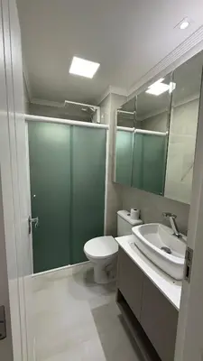Uma casa de banho em Residencial Bella Praia 2