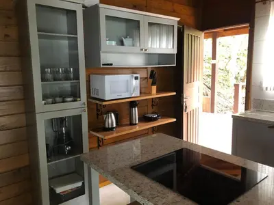 A cozinha ou kitchenette de casa praia miseria