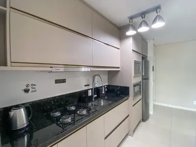 A planta de Apartamento encantador com piscina na Praia de Palmas Governador Celso Ramos