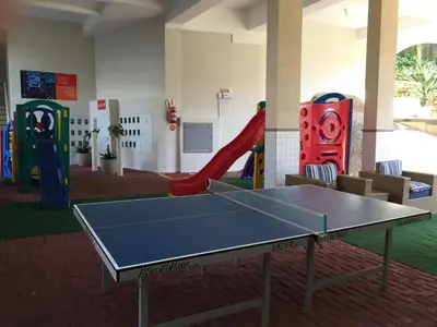 Comodidades para ténis de mesa em Apartamento privado no Bombinhas Summer Beach ou nas proximidades