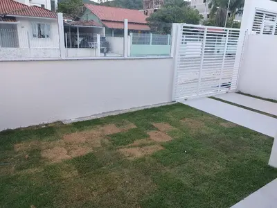 O edifício onde a casa de férias está situado