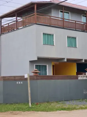 O edifício onde a casa de férias está situado