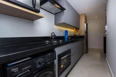 A planta de Adra 101 - Apartamento no Centro de Bombinhas - Rooftop com piscina e academia - À poucos Metros da Praia.